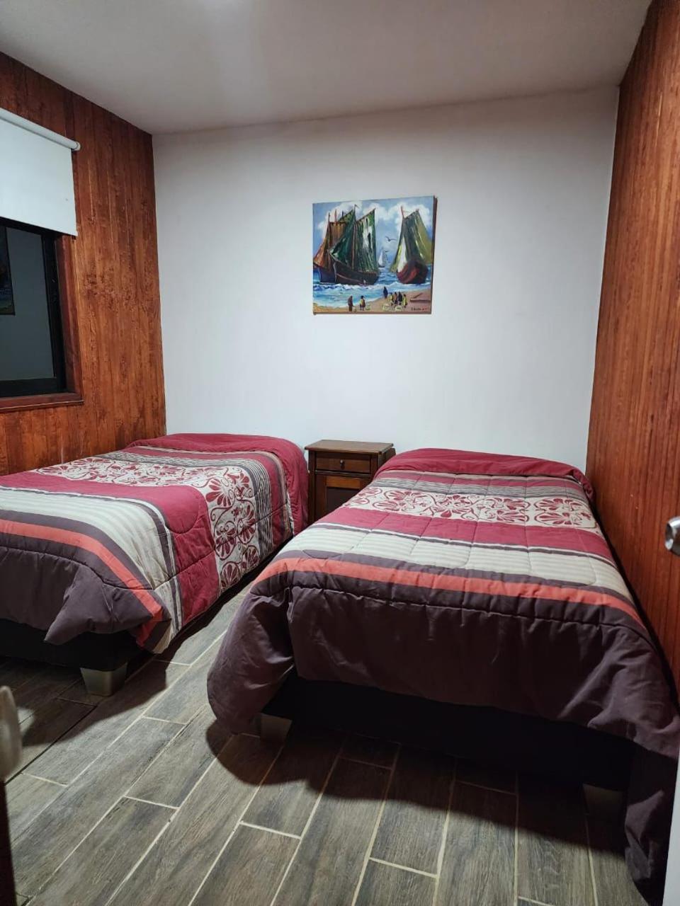 Casa Con Piscina 6 Personas